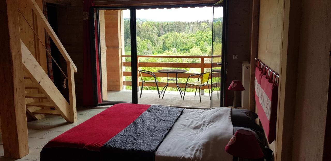Le Jura En Toutes Saisons Piscine, Spa, Location Vtt, Balades 2Cv, Climatisation Bonlieu 外观 照片