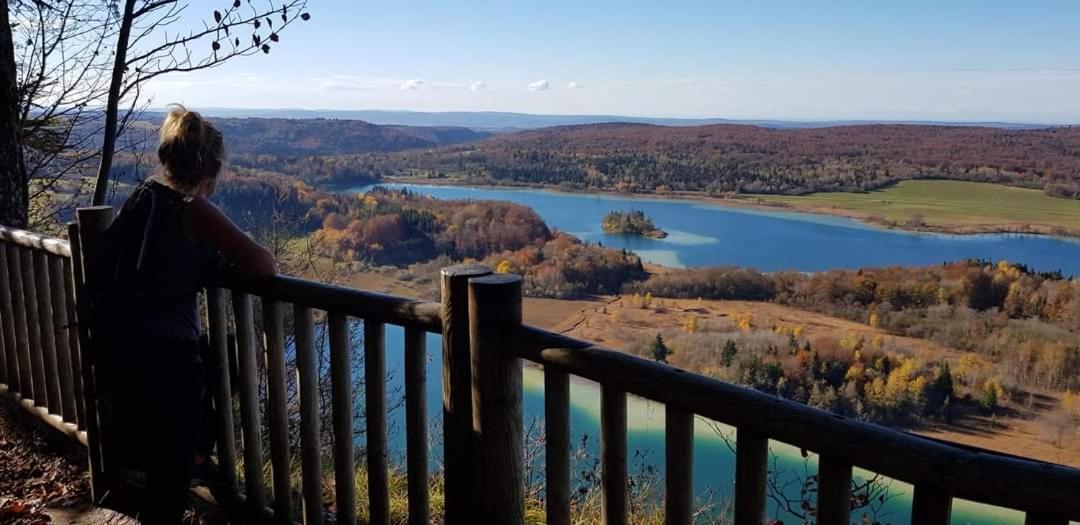Le Jura En Toutes Saisons Piscine, Spa, Location Vtt, Balades 2Cv, Climatisation Bonlieu 外观 照片