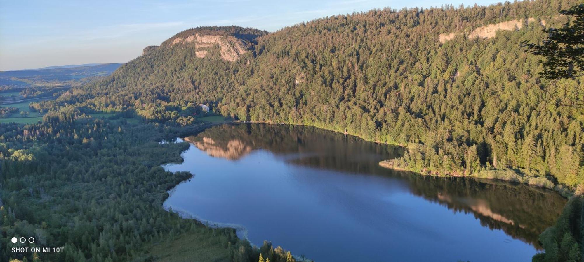 Le Jura En Toutes Saisons Piscine, Spa, Location Vtt, Balades 2Cv, Climatisation Bonlieu 外观 照片