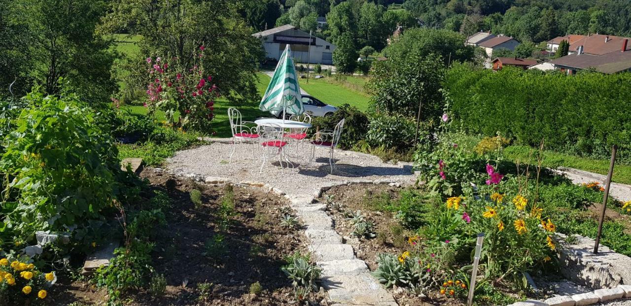 Le Jura En Toutes Saisons Piscine, Spa, Location Vtt, Balades 2Cv, Climatisation Bonlieu 外观 照片